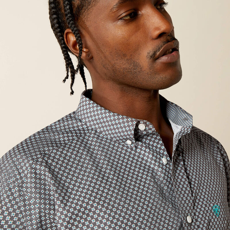 Ariat Wrinkle Free Caleb Classic Fit Shirt