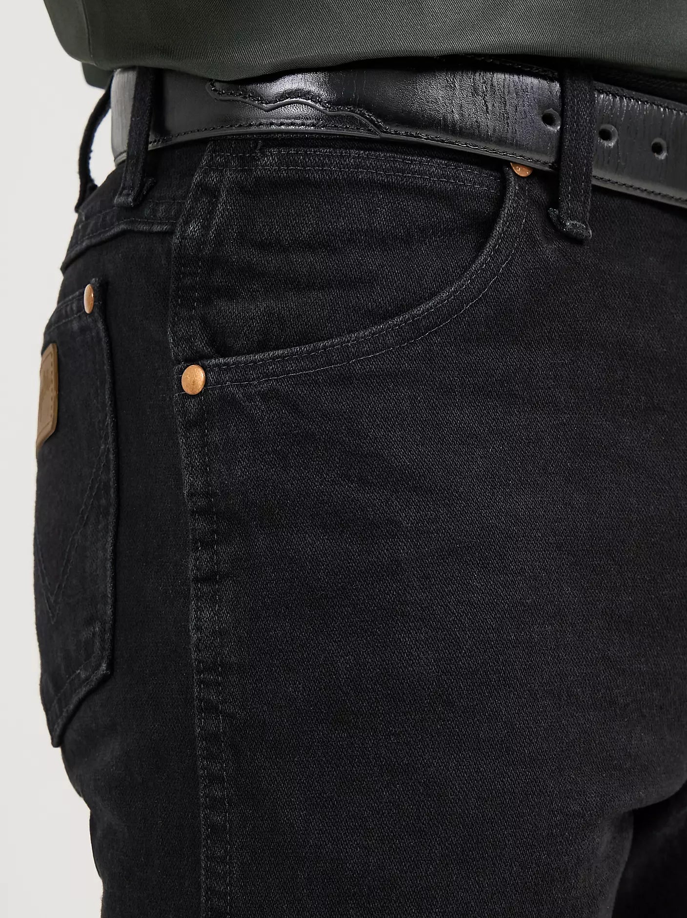 Wrangler Shadow Black Cowboy Cut Original Fit Jean