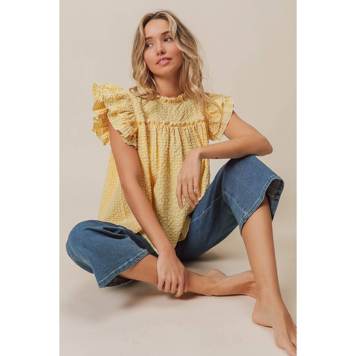 CRINKLE GINGHAM LAYERED RUFFLE SLEEVE TOP