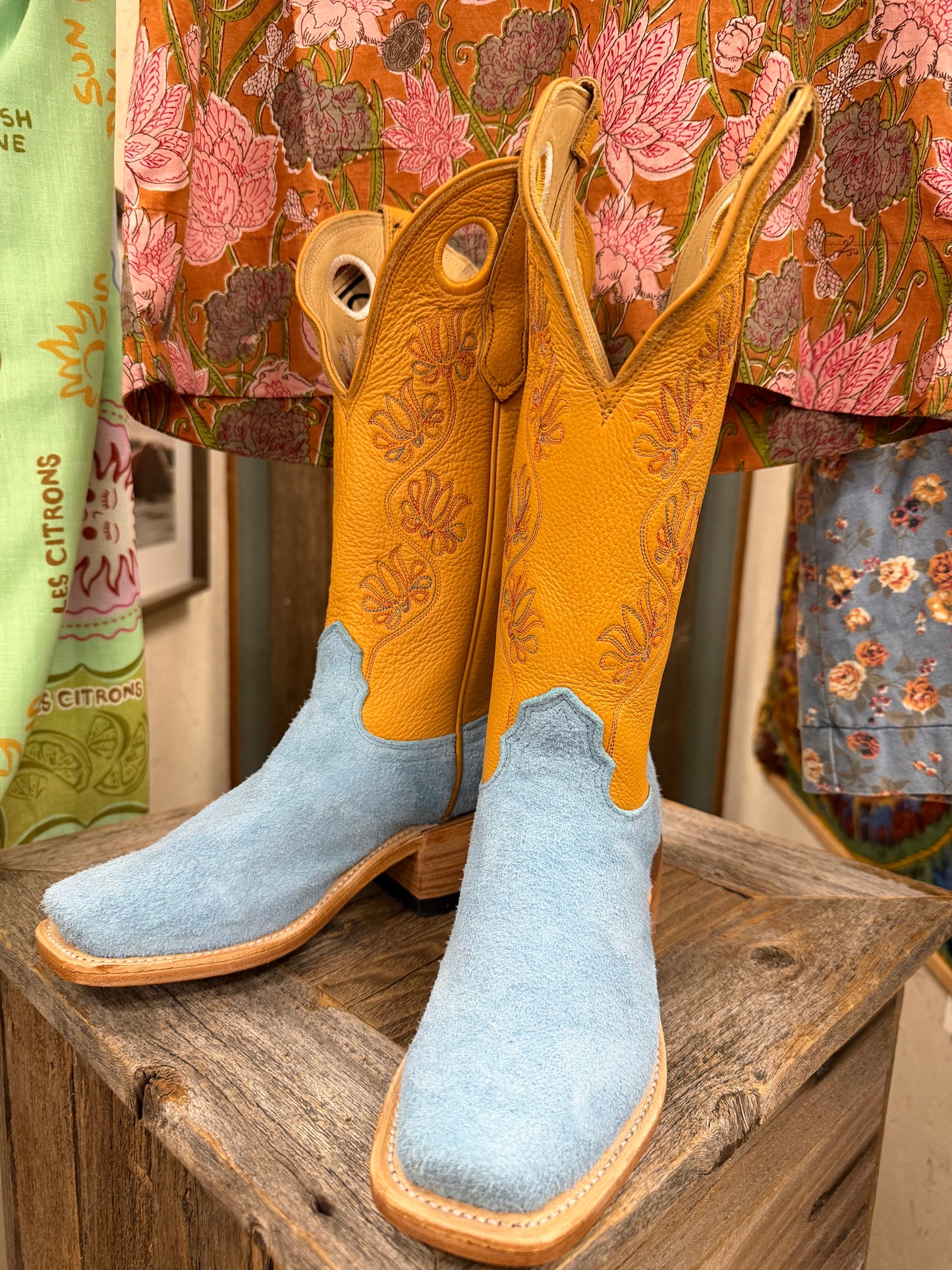 Mr. Boots Exclusive Fenoglio "The Lola" Cowgirl Boots