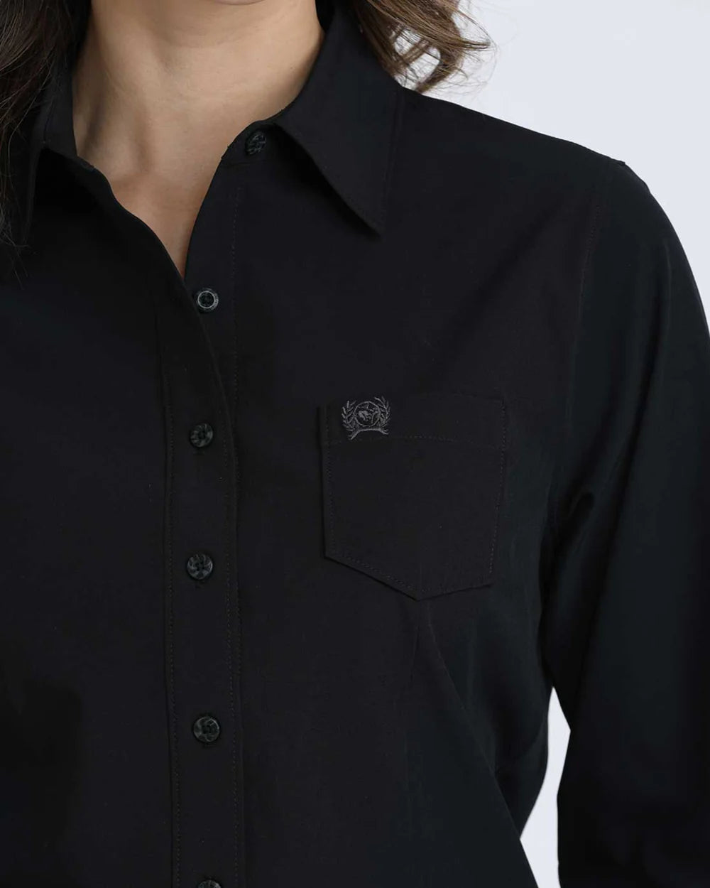 Cinch Women’s Solid Arenaflex® Button-Down Western Shirt