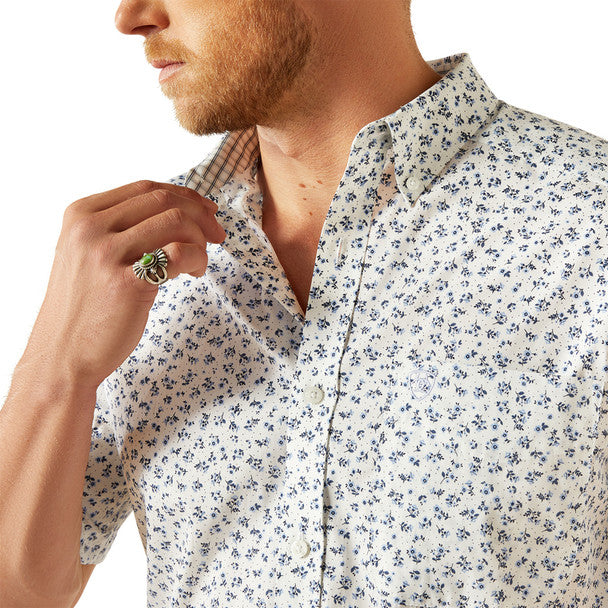 Ariat Wrinkle Free Oaks Classic Fit Shirt