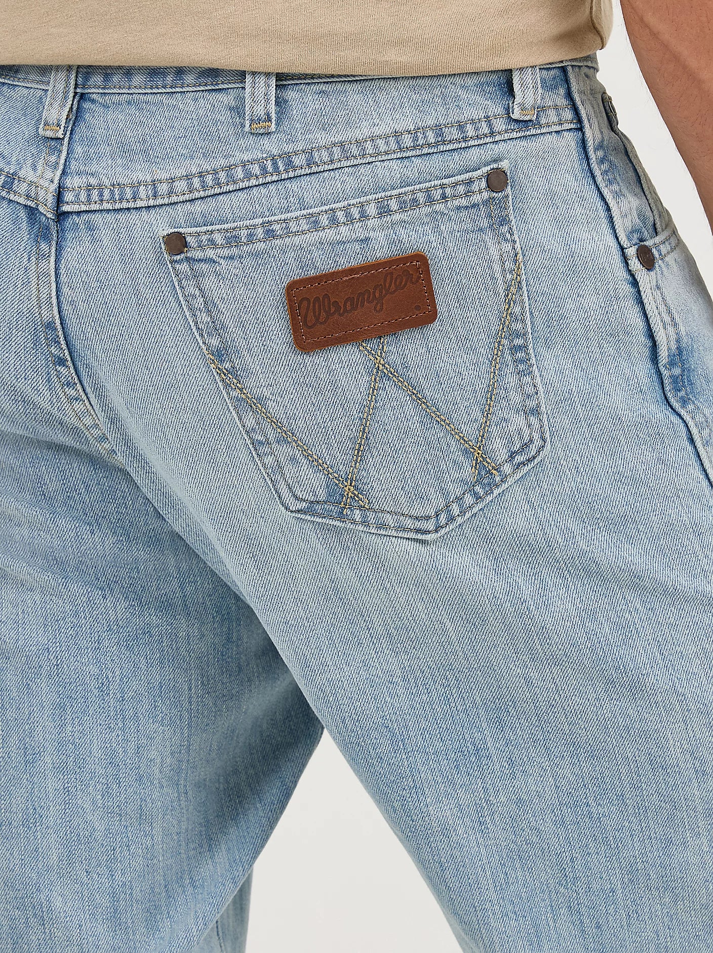 Wrangler 10WRT20CR Retro Relaxed Fit Bootcut Jeans