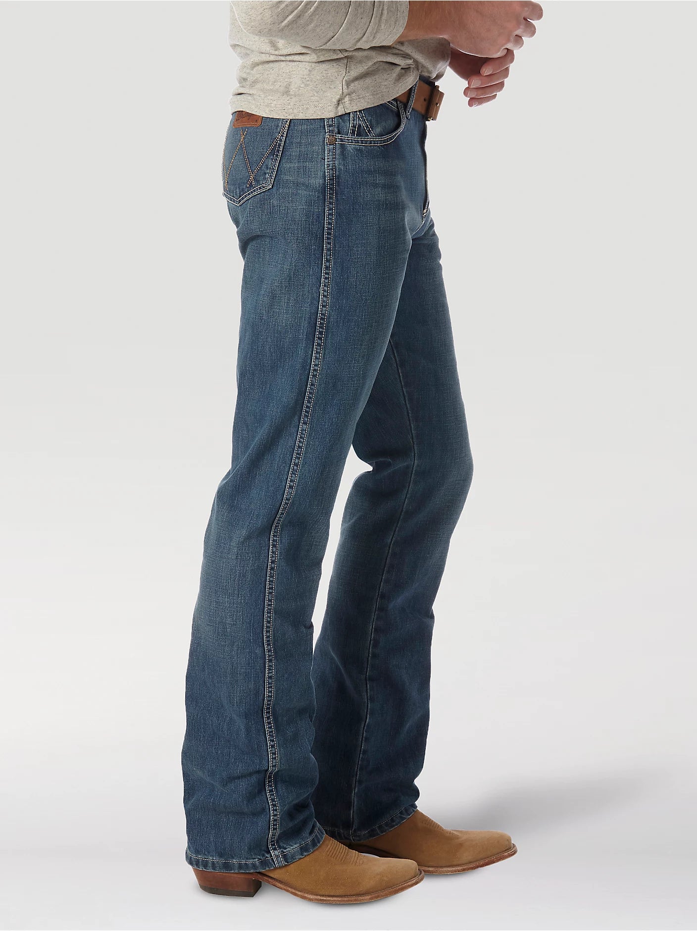 Wrangler 10WRT20RT Retro Relaxed Fit Bootcut Jeans