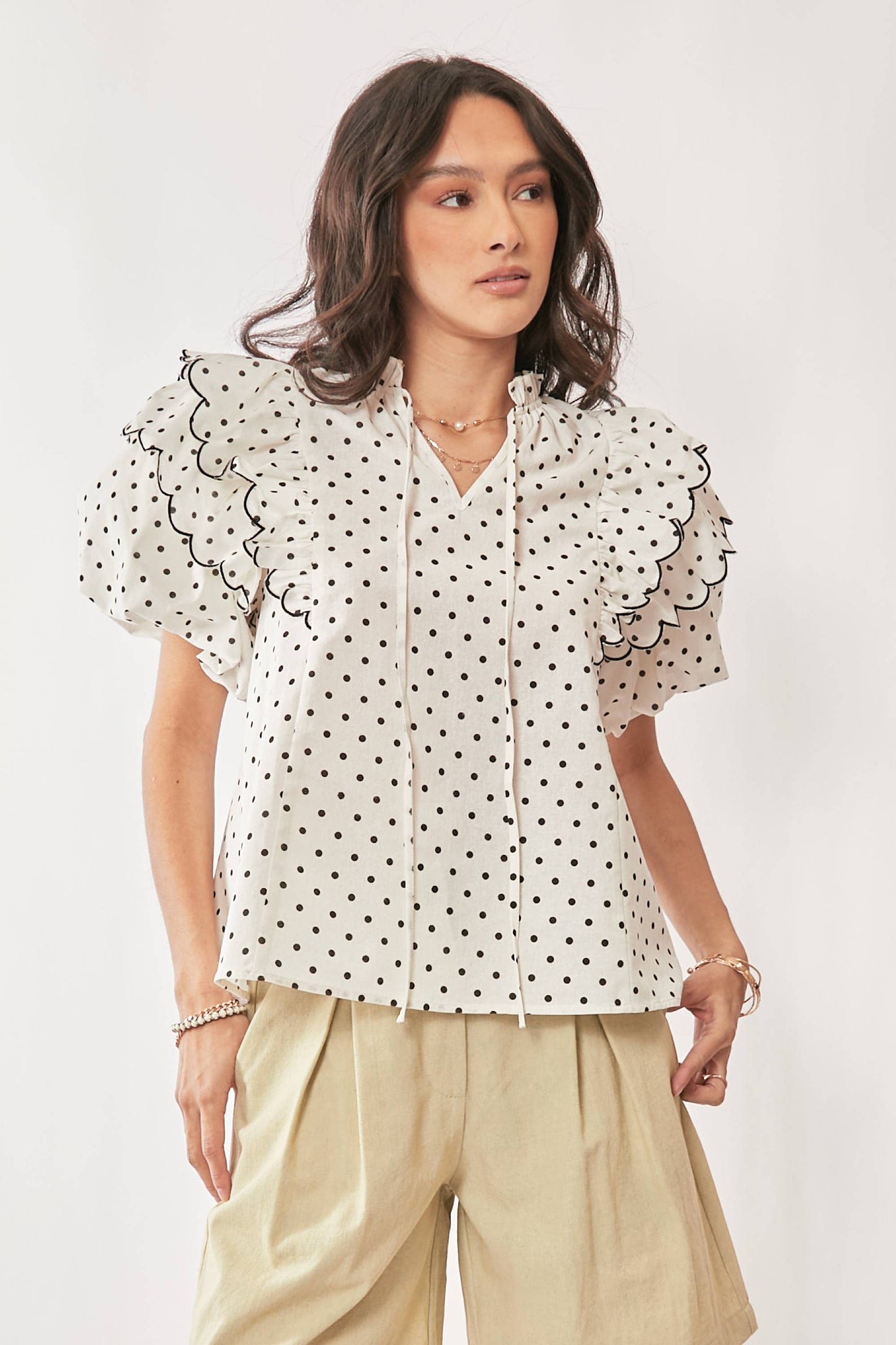 Polka Dot Contrast Ruffle Puff Sleeve Blouse