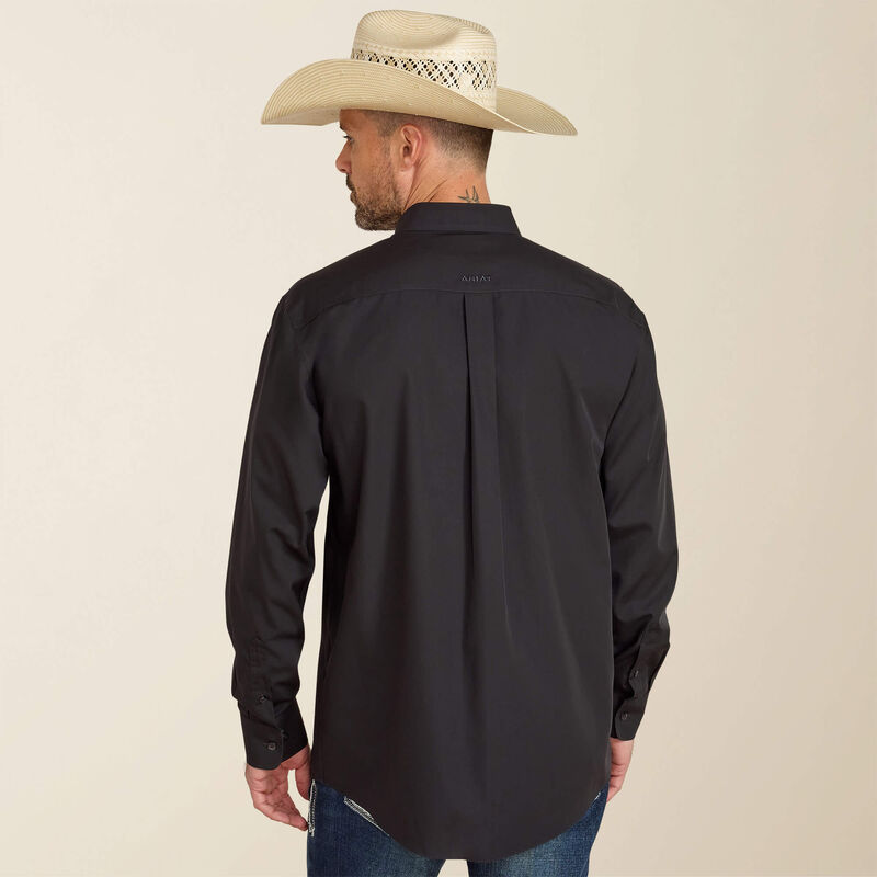 Ariat Black Wrinkle Free Solid Classic Fit Shirt