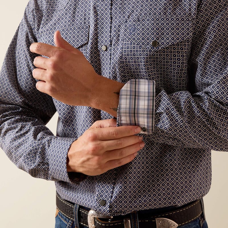 Ariat Wrinkle Free Dennis Fitted Snap Shirt