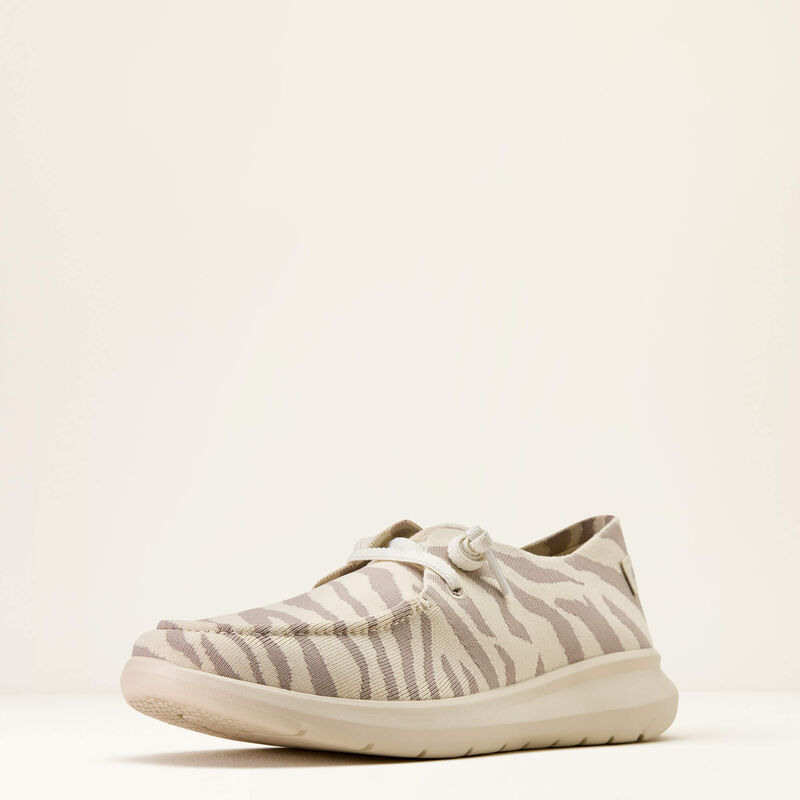Arait White Tiger Knit Hilo Shoes