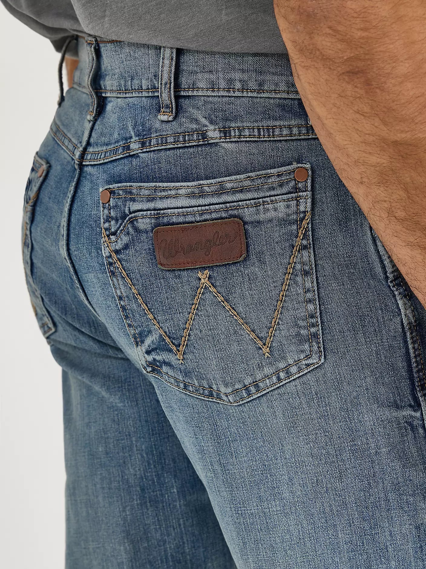 Wrangler Retro Greely Relaxed Fit Bootcut Jean