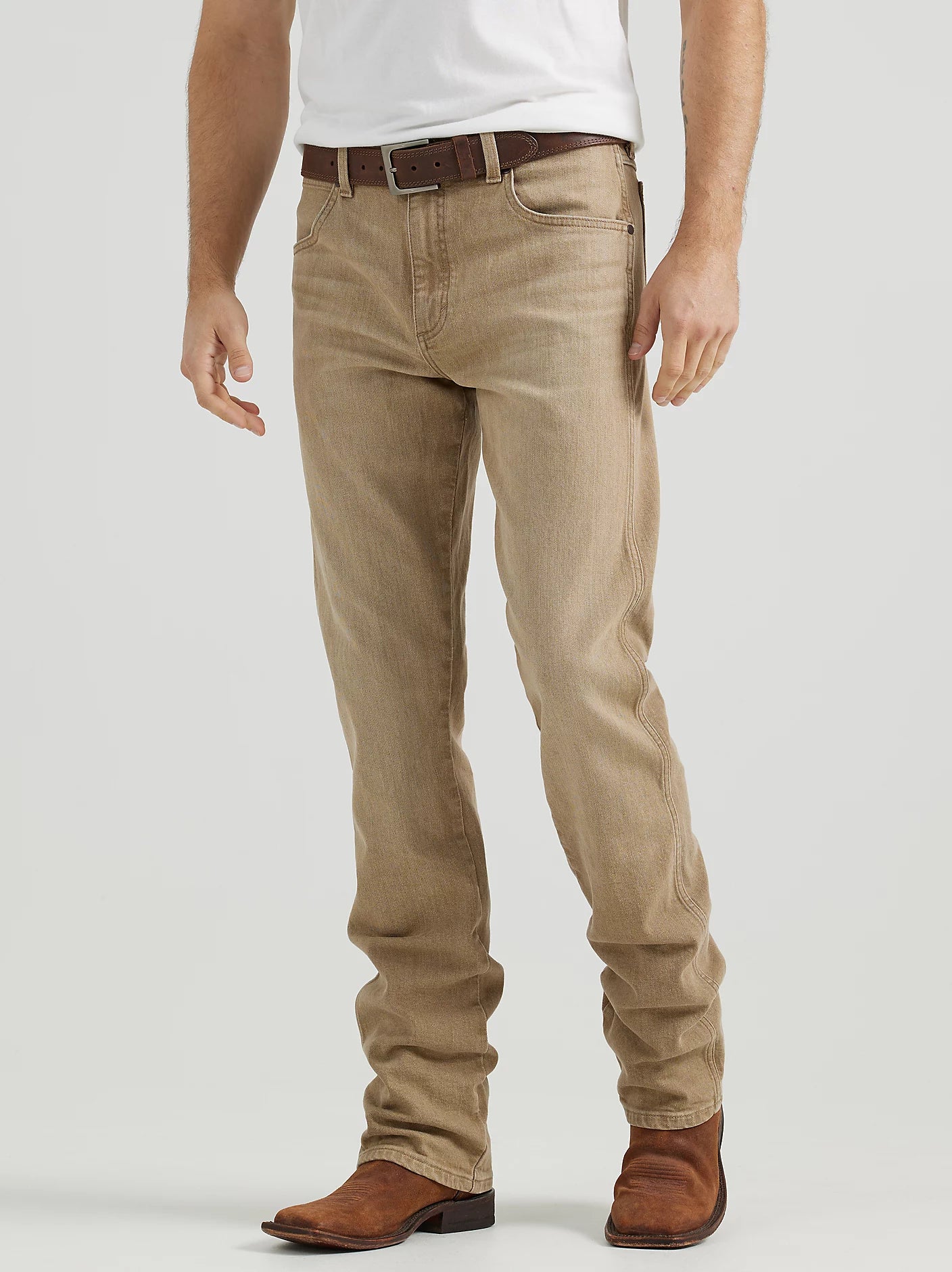 Wrangler 112345014 Retro® Slim Fit Straight Leg Jeans