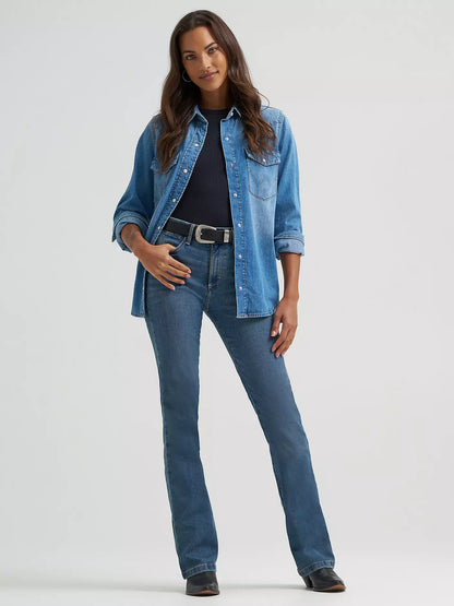 Wrangler Ada BESPOKE High Rise Bootcut Jean