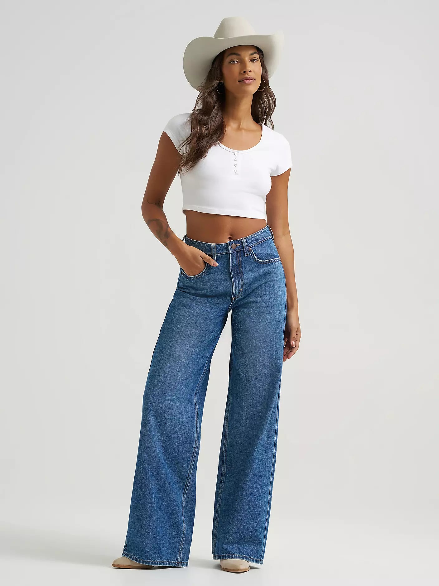 Wrangler Retro® Bailey High Rise Wide Leg Yvette Jeans