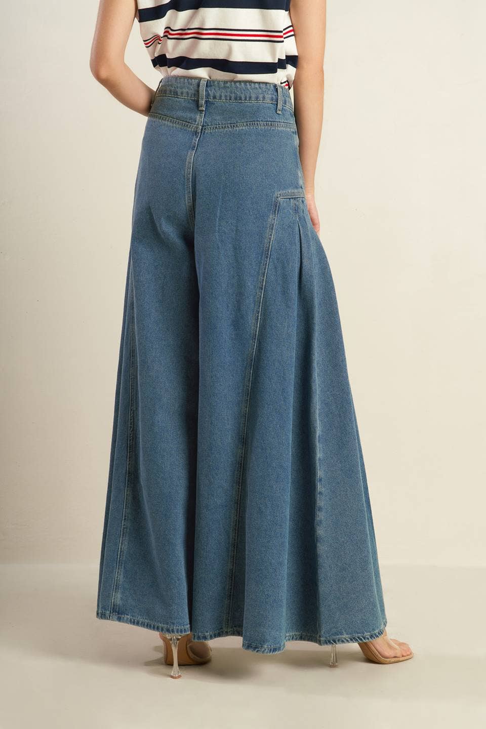 Wide leg washed denim pant