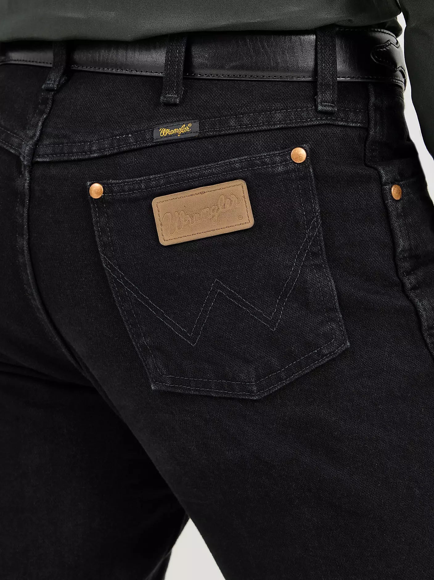 Wrangler Shadow Black Cowboy Cut Original Fit Jean