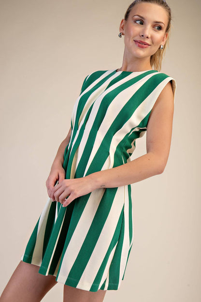 Round Neck Waist Pleated Mini Dress