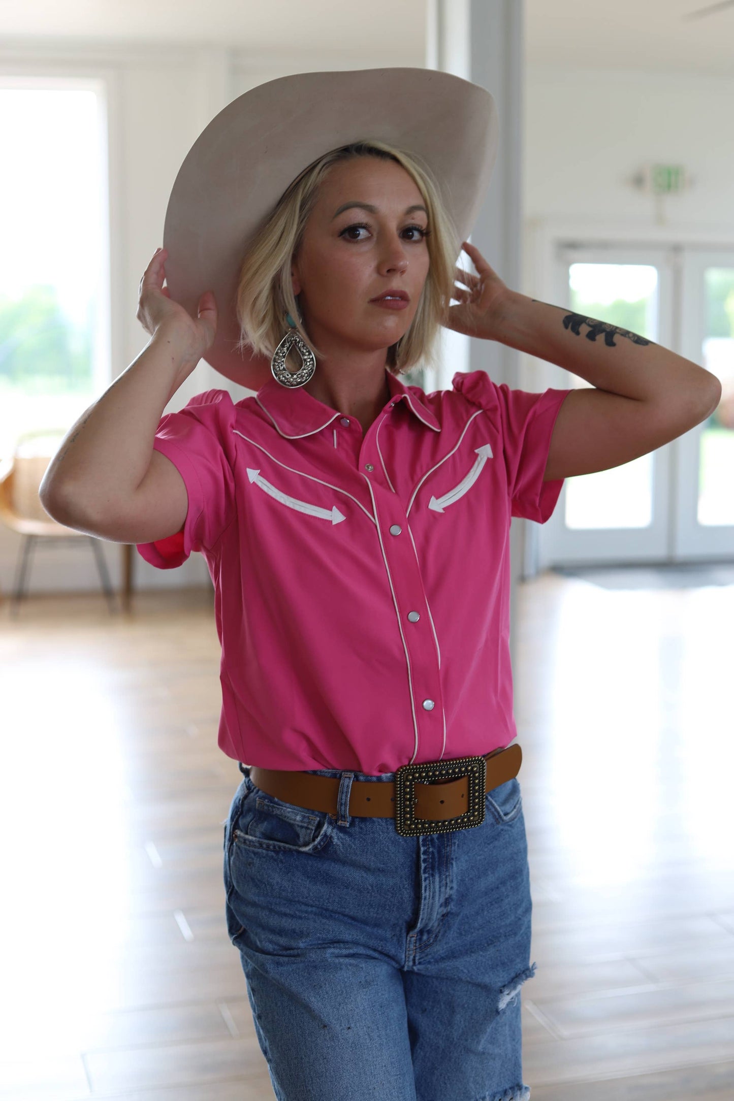 Hot Pink Short Sleeve Pearl Snap Western Blouse