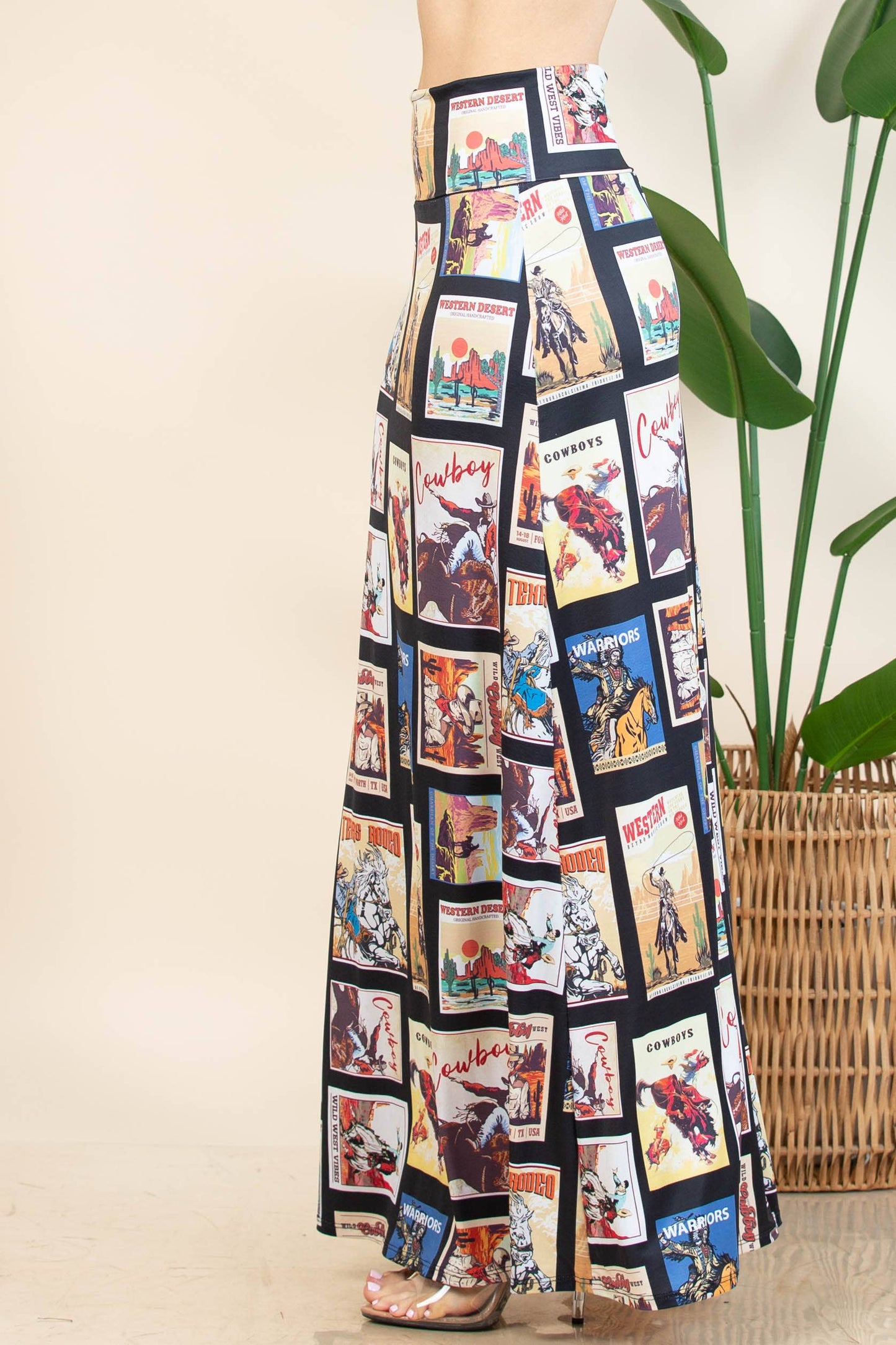 Emmelie Vintage Western Print Knit Full Skirt