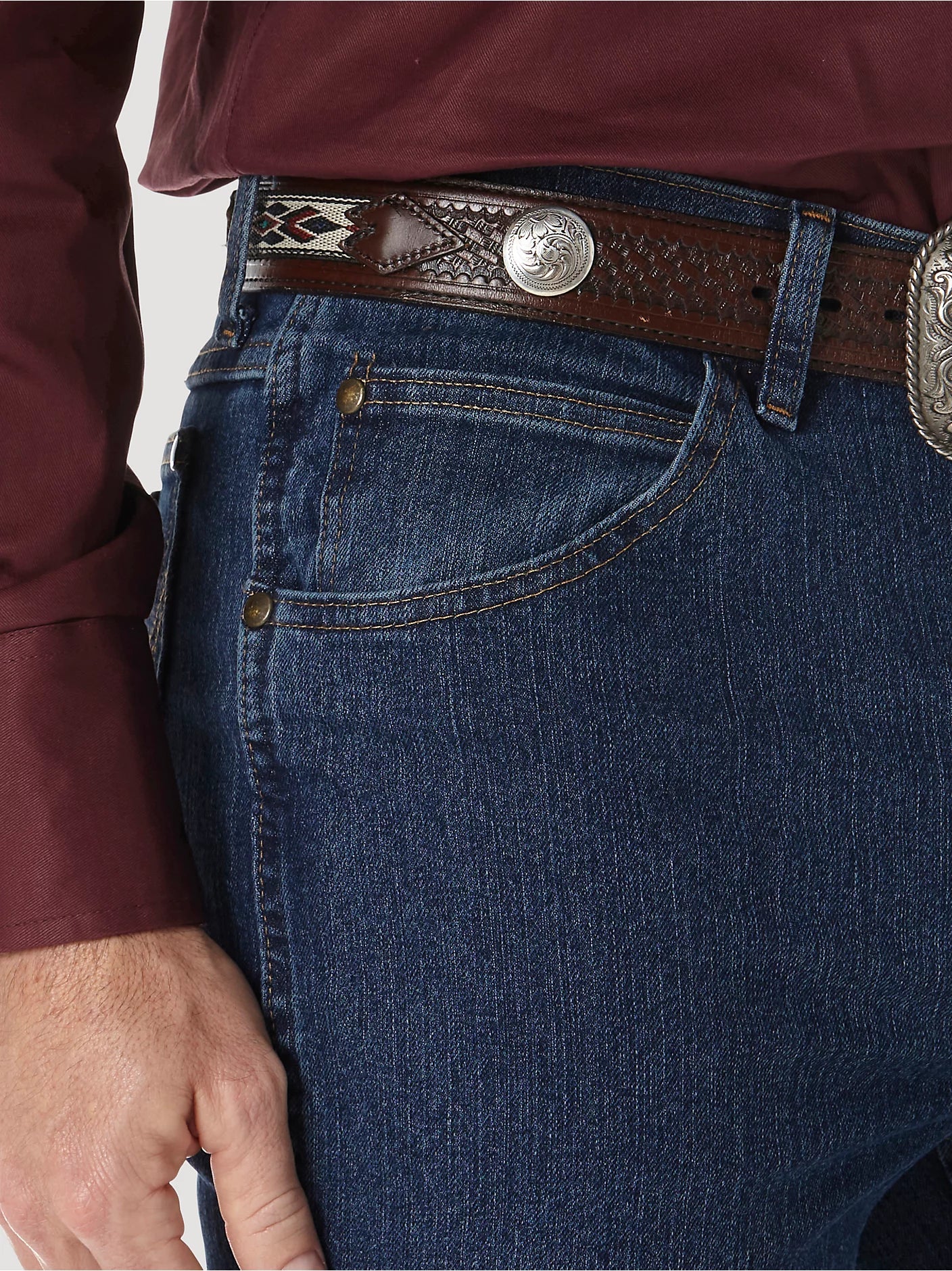 Wrangler 1036MACMS Premium Performance Advanced Comfort Cowboy Cut Slim Fit Jeans