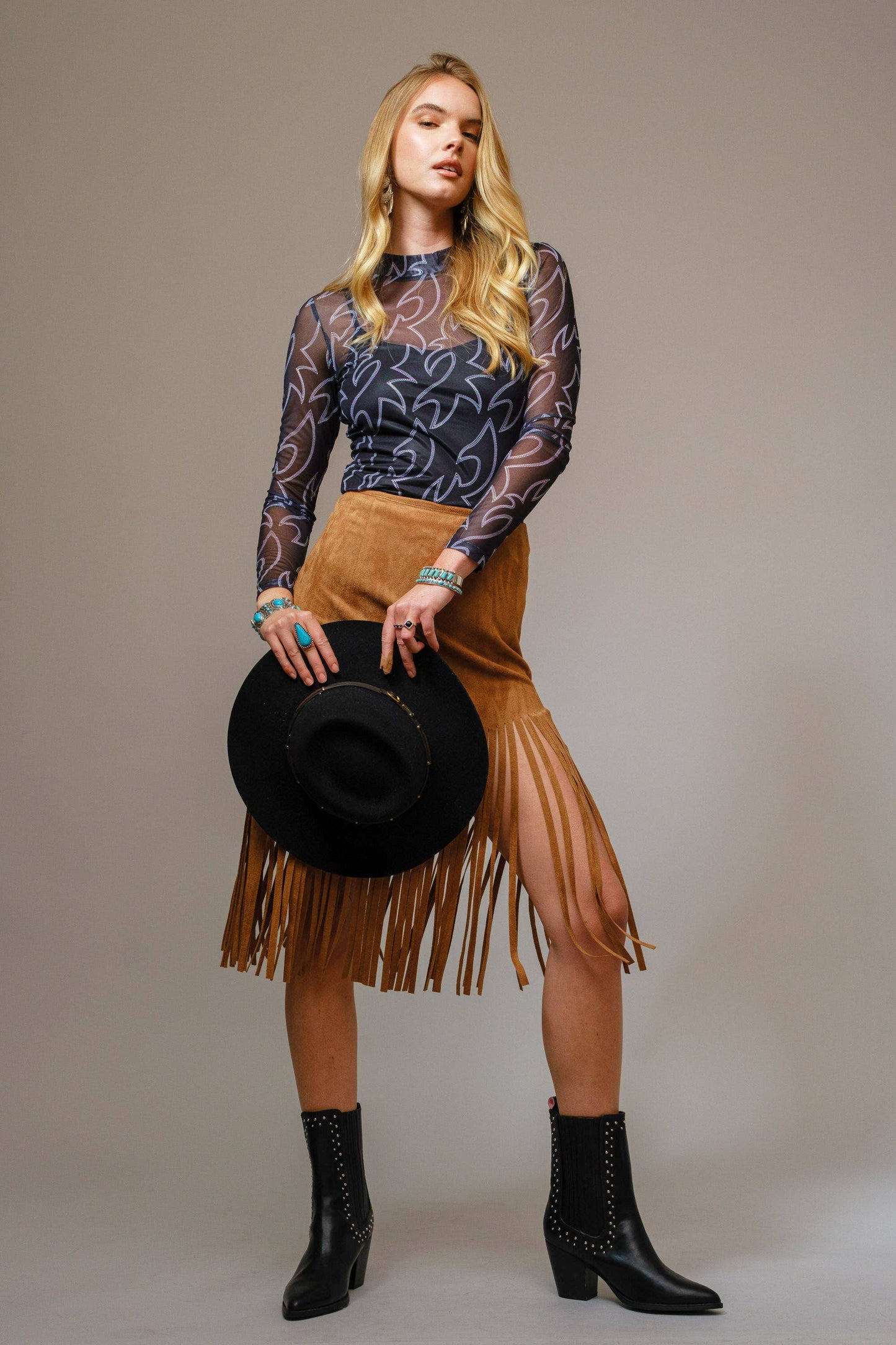 Boots Stitch Mesh Mock Neck Fitted Top