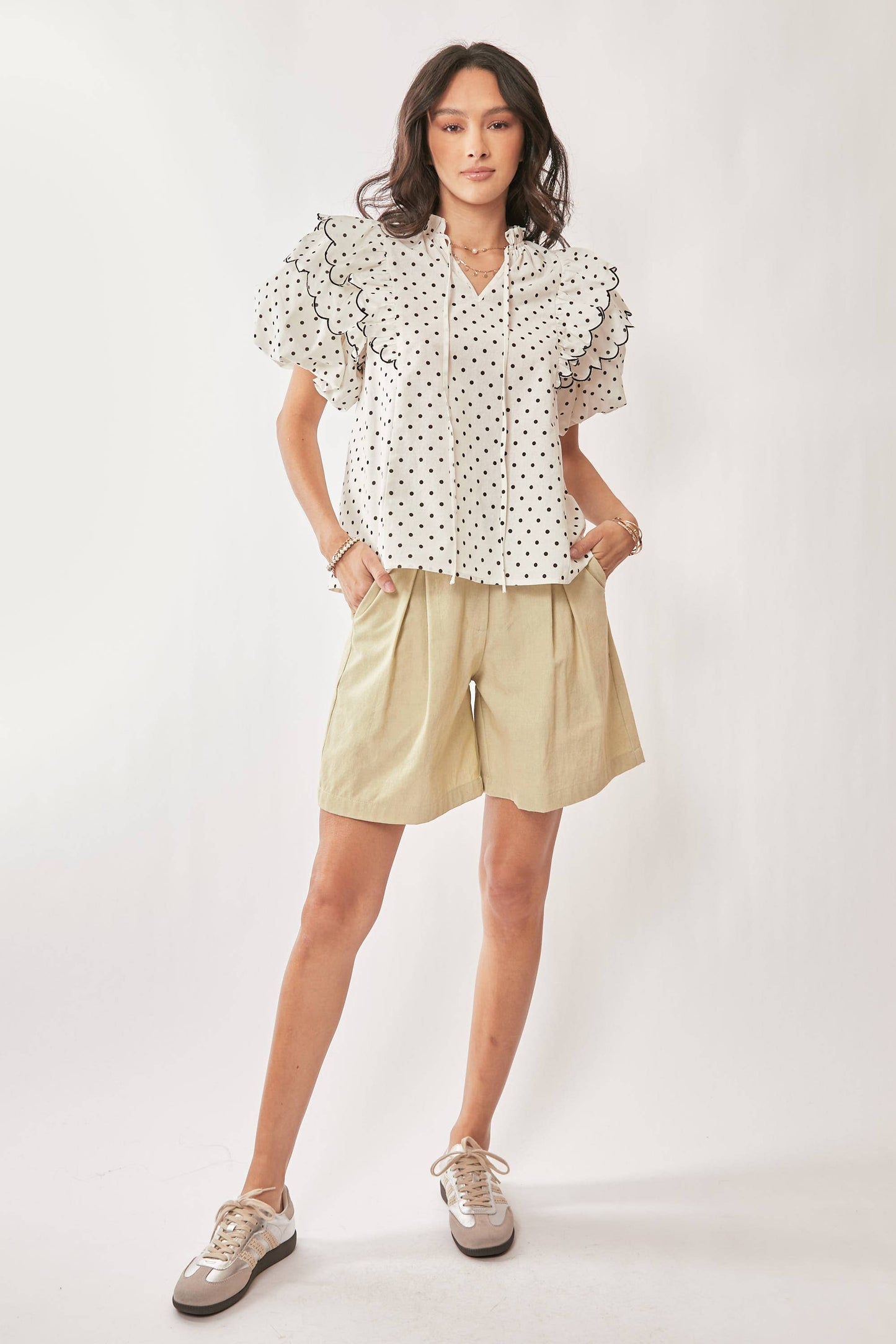 Polka Dot Contrast Ruffle Puff Sleeve Blouse