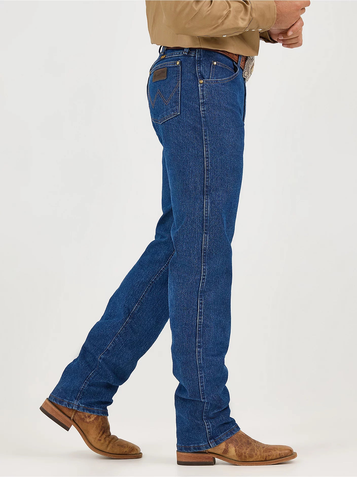 Wrangler 1047MACMS Premium Performance Advanced Comfort Cowboy Cut Regular Fit Jean