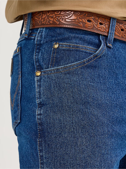 Wrangler 1047MACMS Premium Performance Advanced Comfort Cowboy Cut Regular Fit Jean