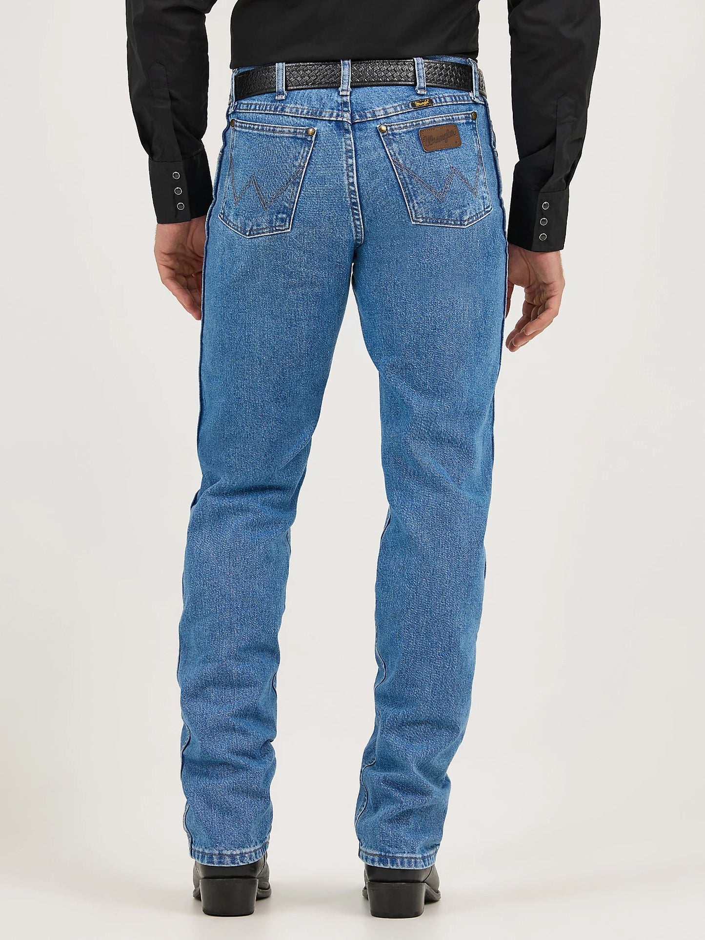 Wrangler 1047MWZSW Premium Performance Cowboy Cut Regular Fit Jeans