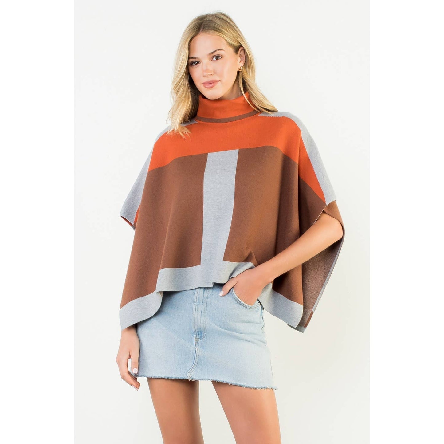 Colorblock Turtleneck Knit Poncho