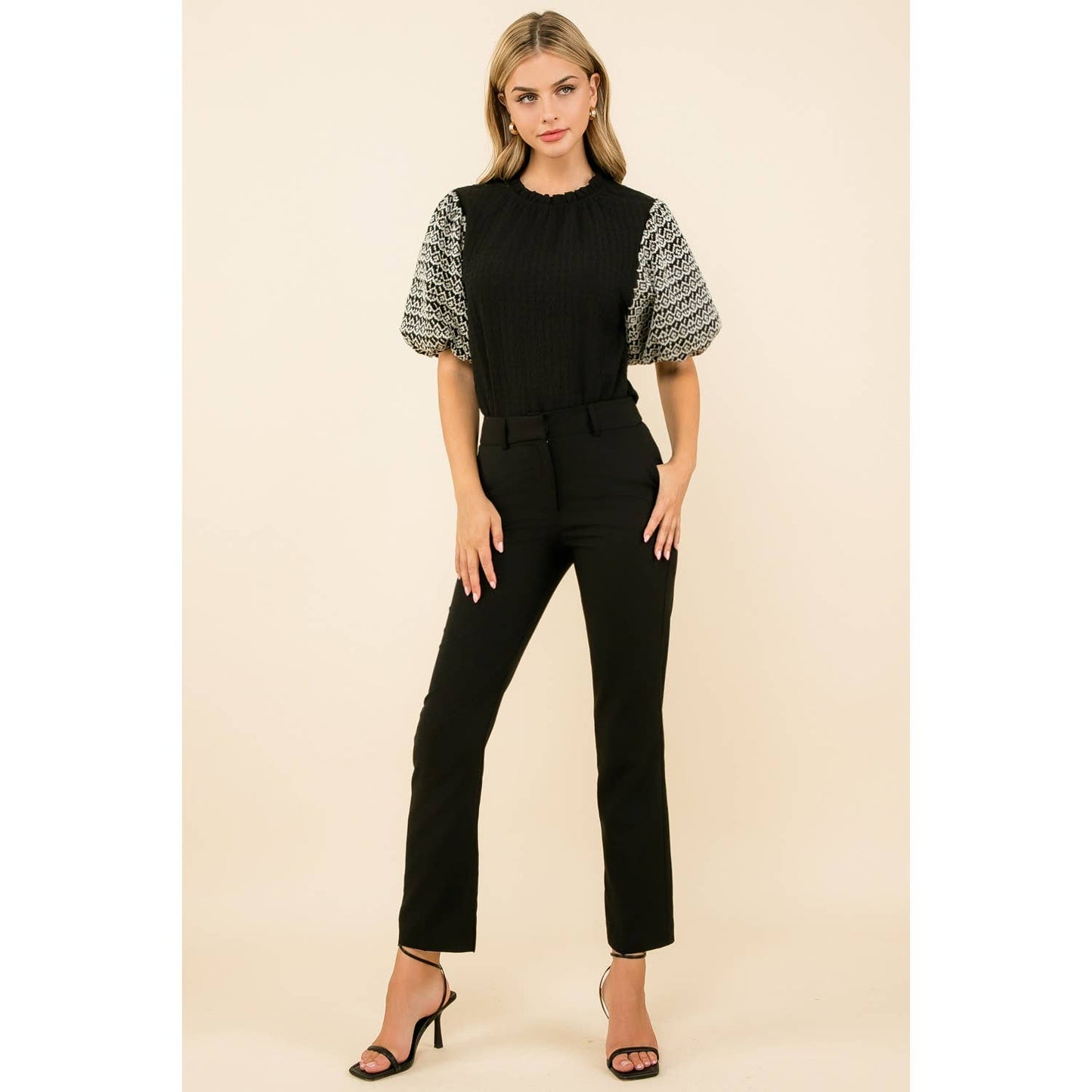 Embroidered Puff Sleeve Top