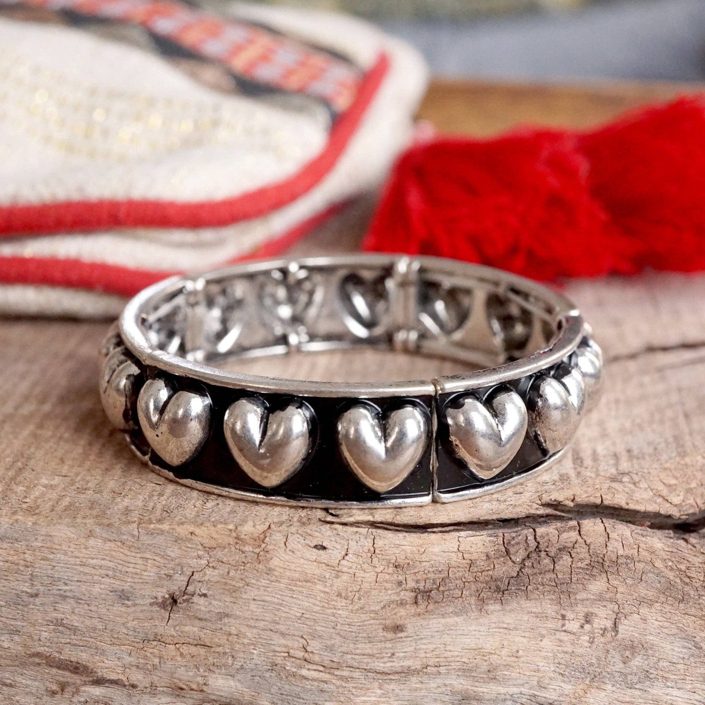 PennyLine Inc. Western Stretchy Bangles – Hearts or Stripes in Worn Silver Tone