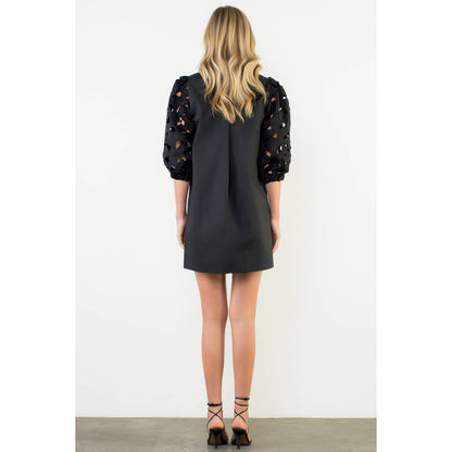 Eyelet Detail Short Sleeve Dress