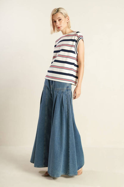 Wide leg washed denim pant