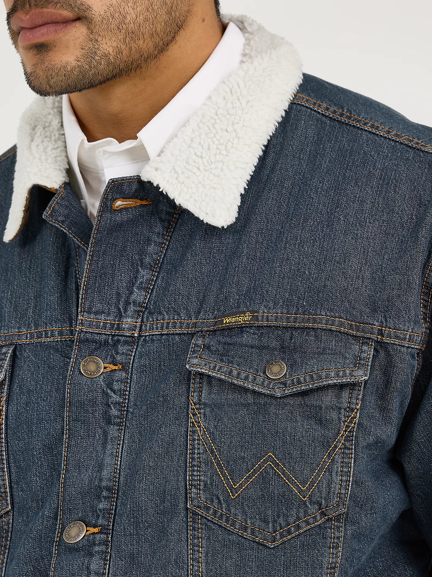 Wrangler 1074256RT Western Sherpa Lined Denim Trucker Jacket