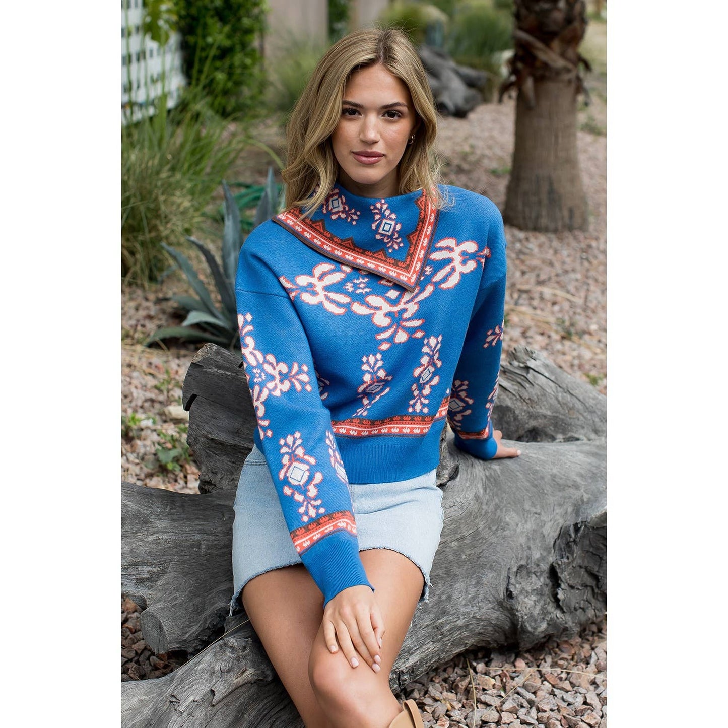 Blue Abstract Sleeve Print Sweater