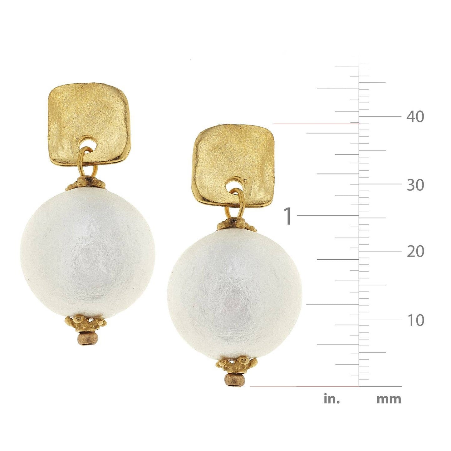 Susan Shaw Gold Posts with Cotton Pearl Earrings
