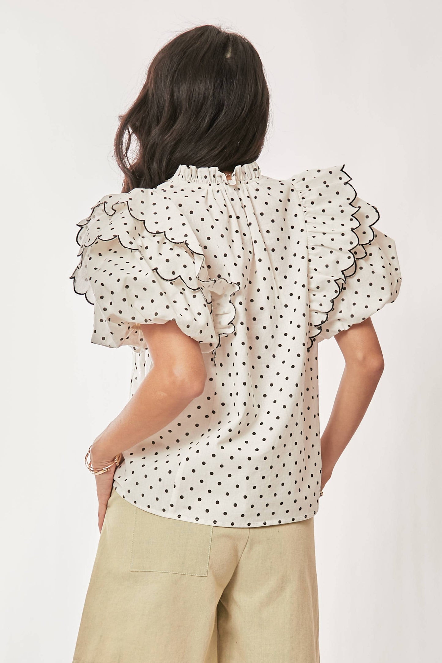 Polka Dot Contrast Ruffle Puff Sleeve Blouse