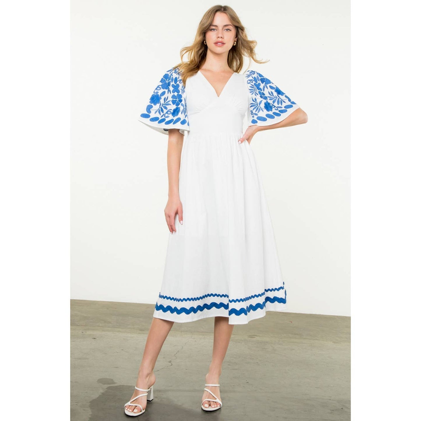 Embroidered Detail Midi Dress