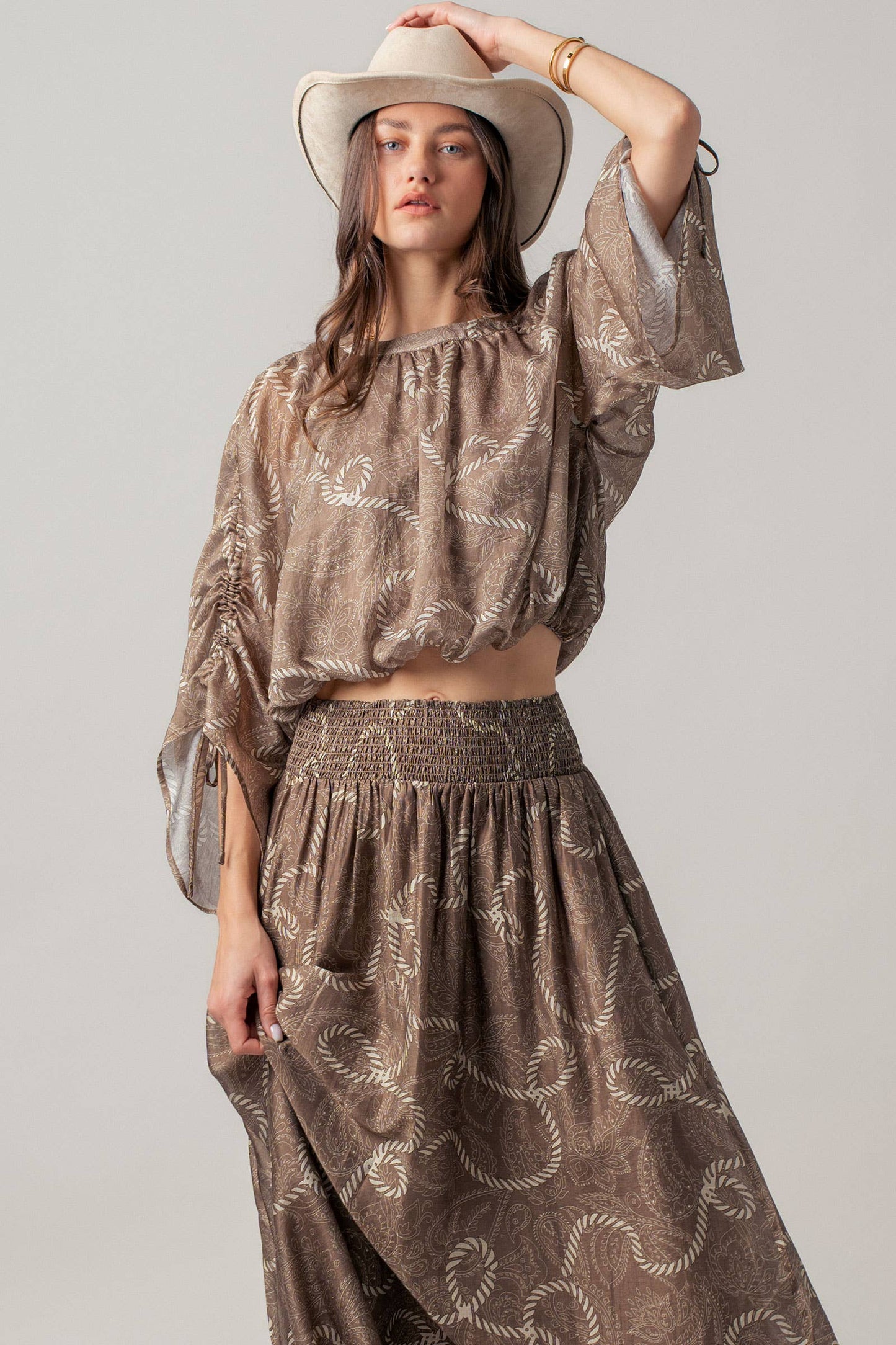 Rope Print Ruched Sleeve Blouse & Smocked Waist Skirt Set