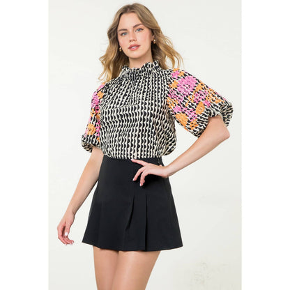 Embroidered Puff Sleeve Print Top