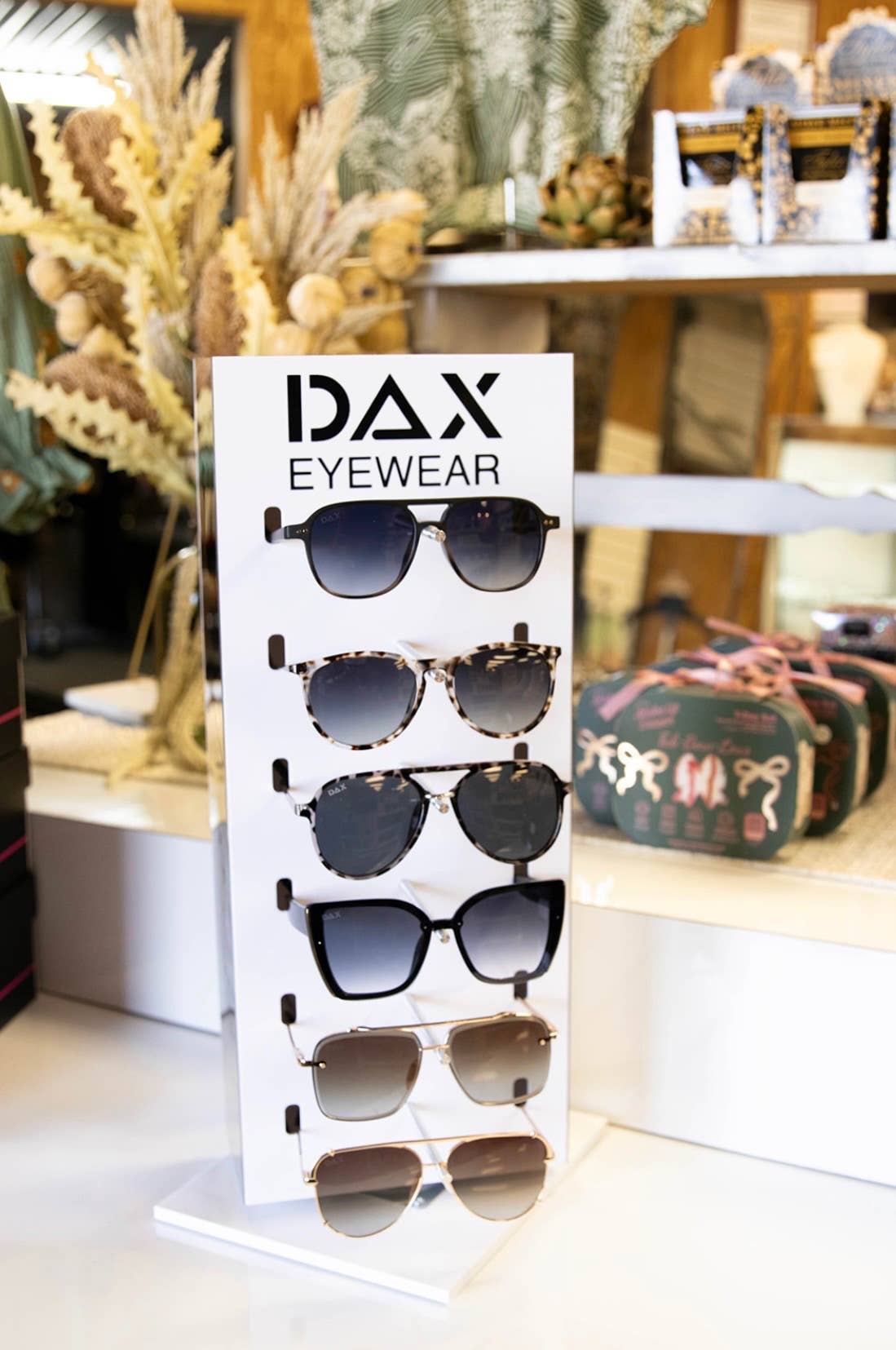 Dallas - Women's Modern Aviator Sunglasses