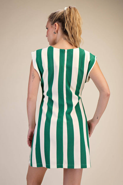 Round Neck Waist Pleated Mini Dress
