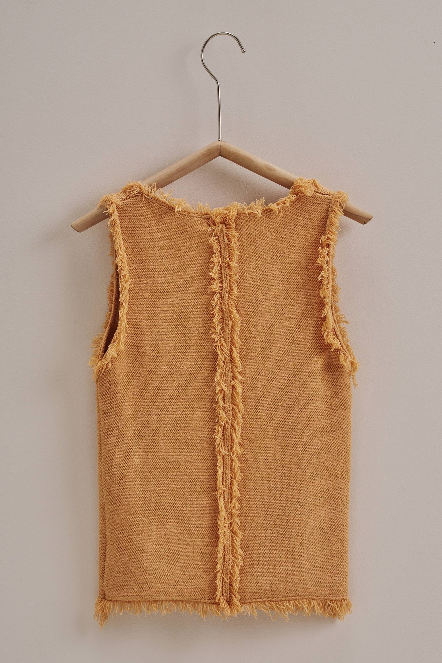 Frayed Trim Textured Knit Sleeveless Top