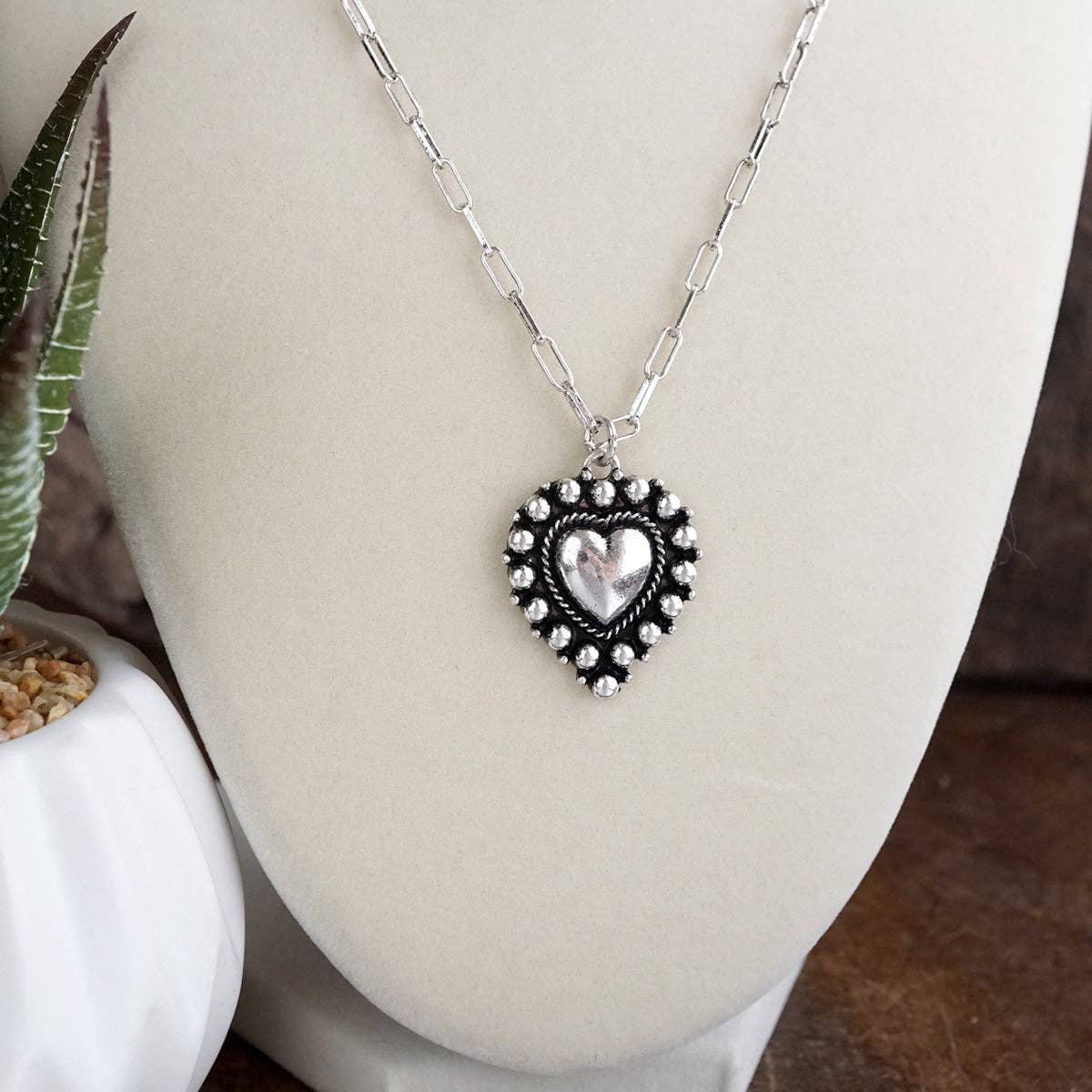 PennyLine Inc. Silver Heartland – Western Puffy Heart Pendant Necklace