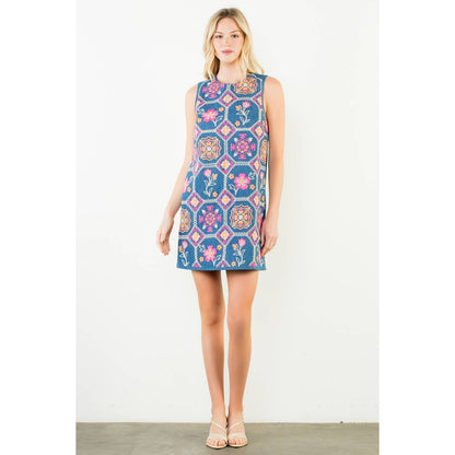 Sleeveless Embroidery Detail Dress