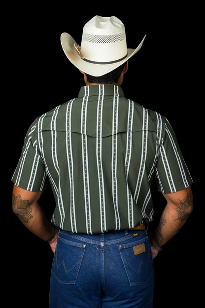 Ferrell The Tucker in Green - Short Sleeve Snap Shirt