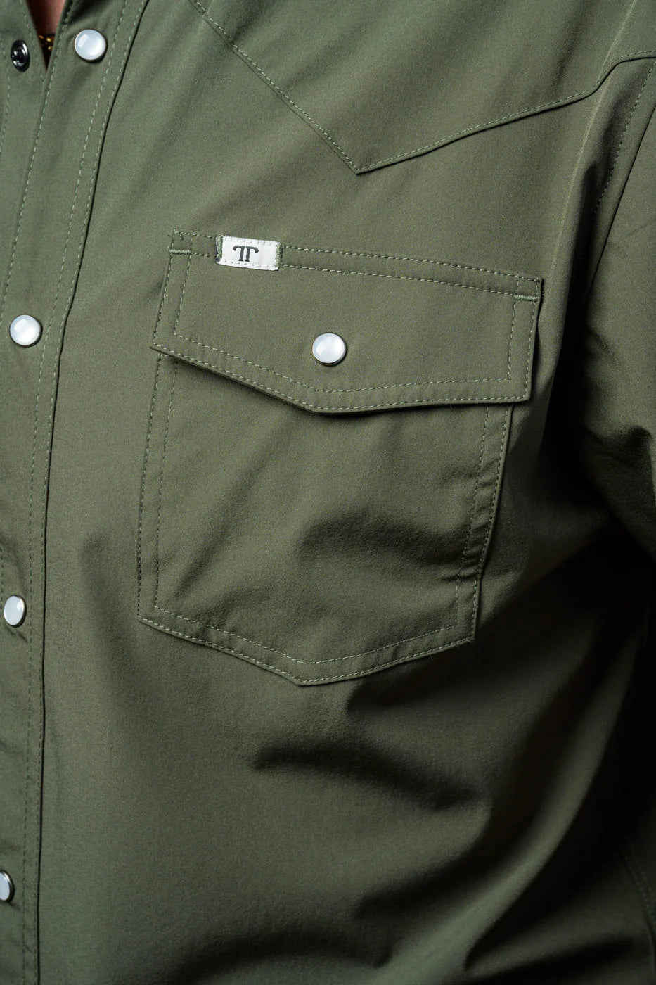 Ferrell CORE - Olive Green Short Sleeve Snap Shirt