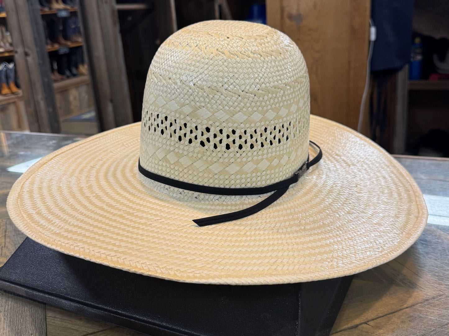 American 845 Straw Hat