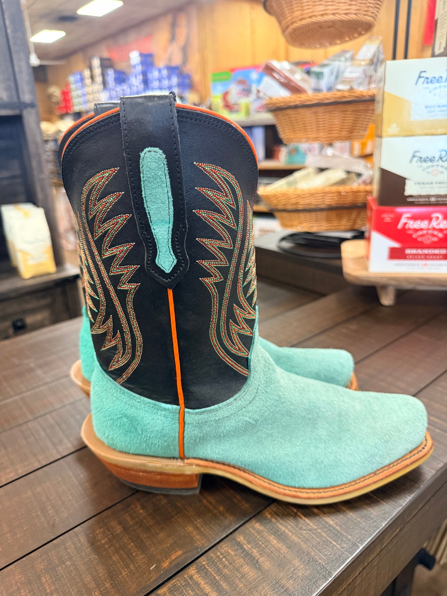Fenoglio Women's Turquoise Roughout Boots