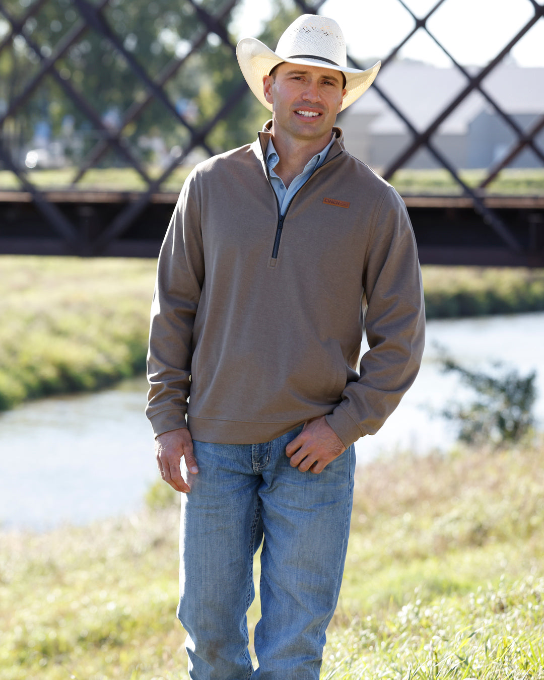 Cinch Men's 1/2 Zip Brown Pullover