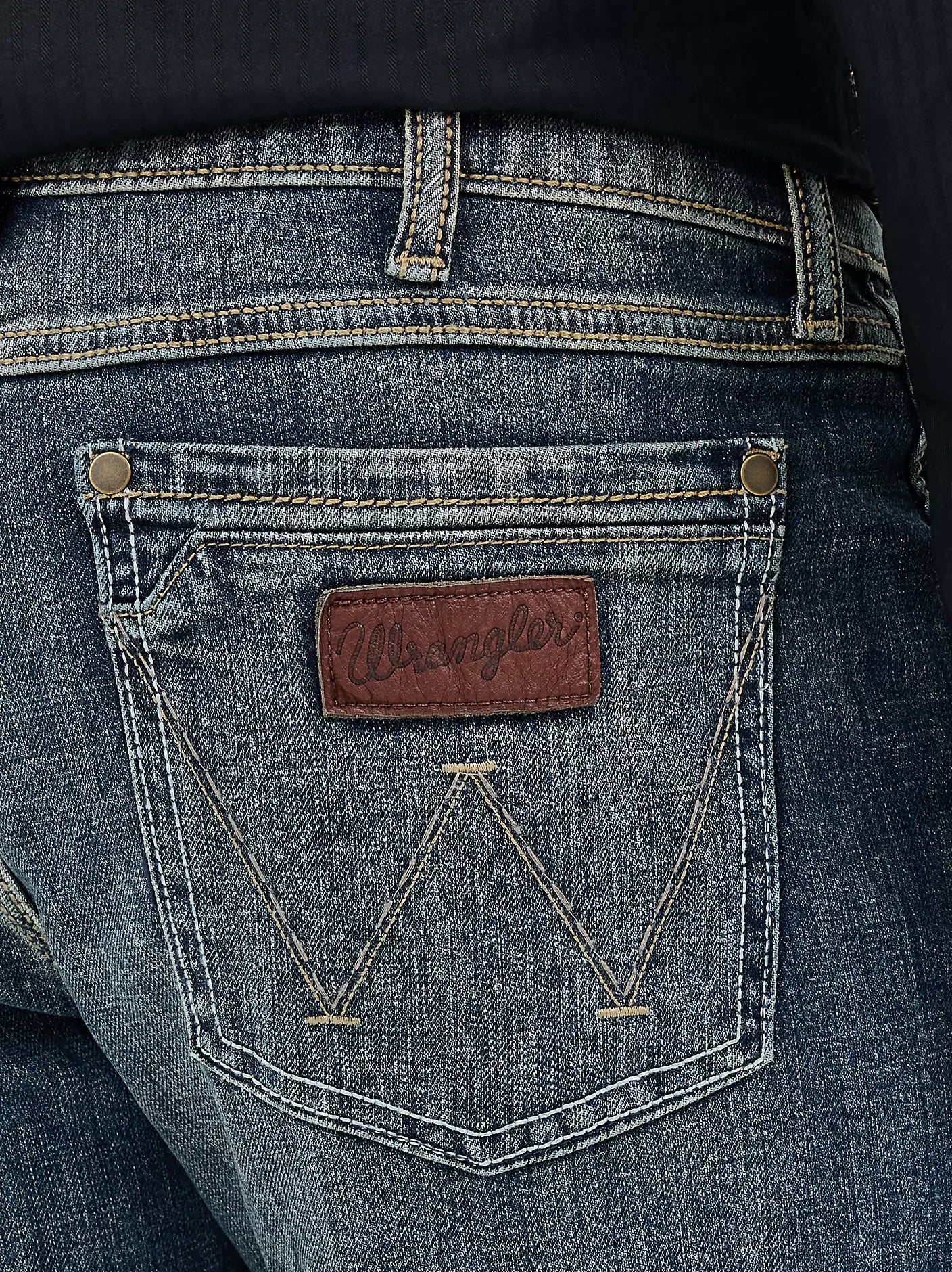 Wrangler Layton Retro® Slim Fit Bootcut Jean